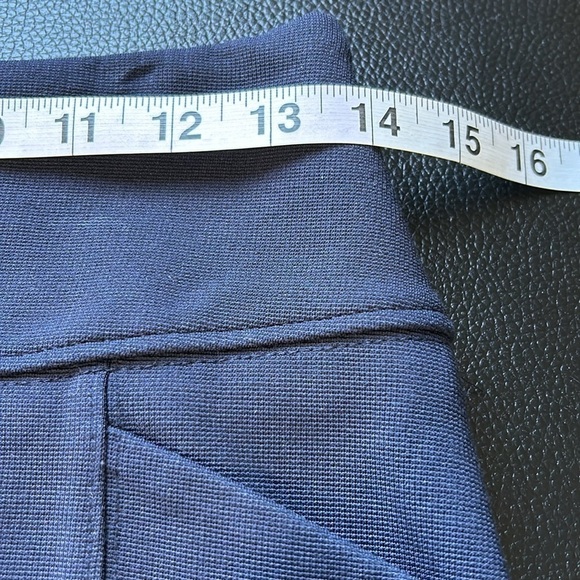Anthropologie Maeve Piqué Mini Skirt Navy Pockets Zipper Size XSmall - Picture 9 of 10